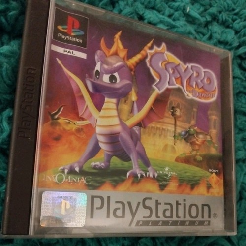 Spyro the dragon ps1 - spyro,