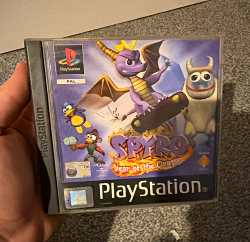 Spyro year the dragon ps1 - spyro:,